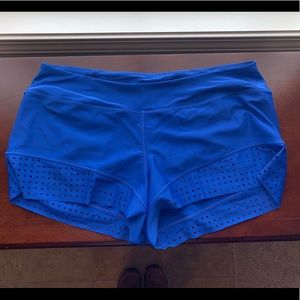 Lululemon shorts blue size 6 2.5 inch